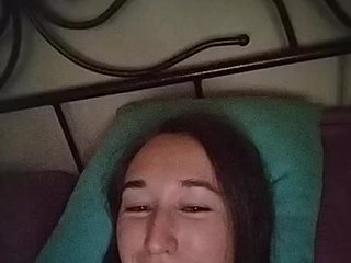 Chat video erotica --MODEL--1