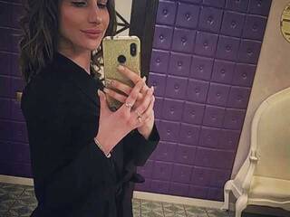 Chat video erotica -AnnaMaria-a