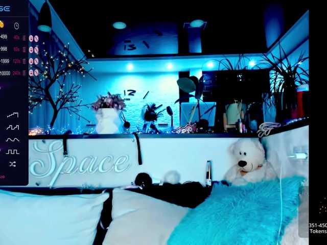 Screenshot di trasmissione _JuliaSpace_