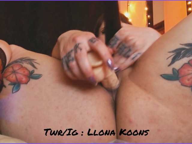 Fotografie -LlonaKoons [none] cuenta regresiva, [none] ganados, [none] para el show! #pvt #tattoo #dildo #play #latina
