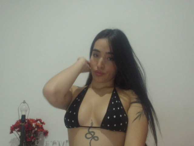 Fotografie -sweetnatasha #latina #young #daddy #horny #anal#cum#squirt