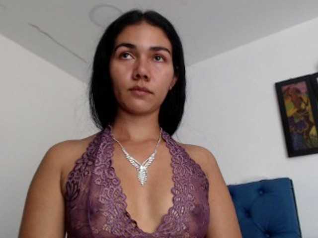 Fotografie abbi-moon hello guys I'm new, I hope I can make many friends today, I would love to make you happy #shaved#smalltits#new#latina#colombia#sweet#young