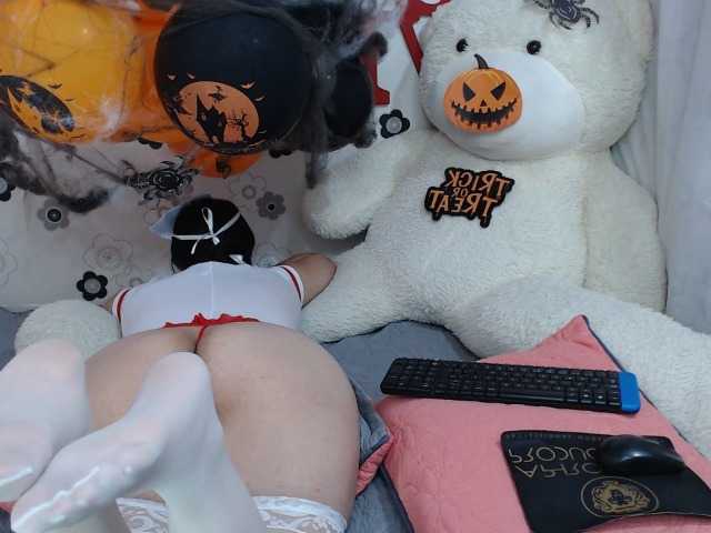 Fotografie Abby-Collinss happy halloween !!! #latina #ass #tattos #smile #boobs #feet #pussy #lovense #dildo #dj #plug