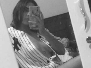 Chat video erotica adara-orson