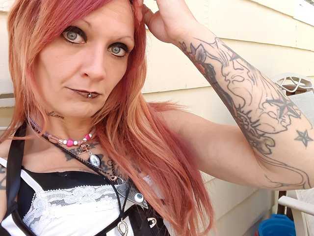 Foto del profilo Adelaideskyy