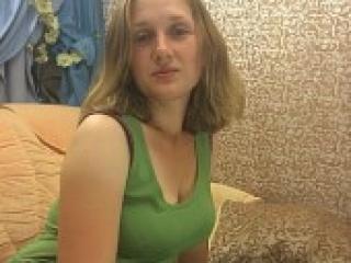 Chat video erotica adelinaxxx