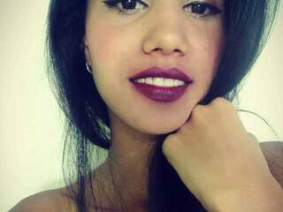 Chat video erotica AdelleRouss