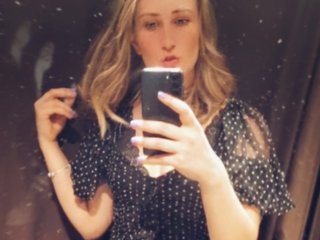 Chat video erotica AdelleSweet