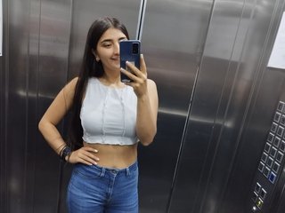 Chat video erotica AHRI-TAY