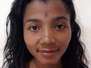 Chat video erotica Aichaxxl