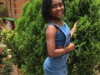 Chat video erotica AishaWest