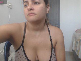 Chat video erotica ADHARA_