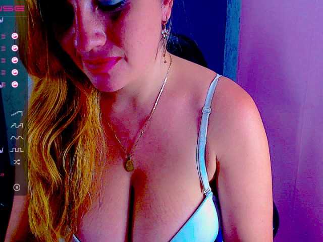 Fotografie alexa-wilmor full boobs // #new #latina #bigboobs #ass #young