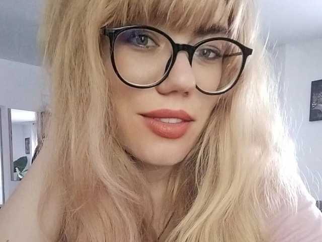 Foto del profilo Alexxxa35