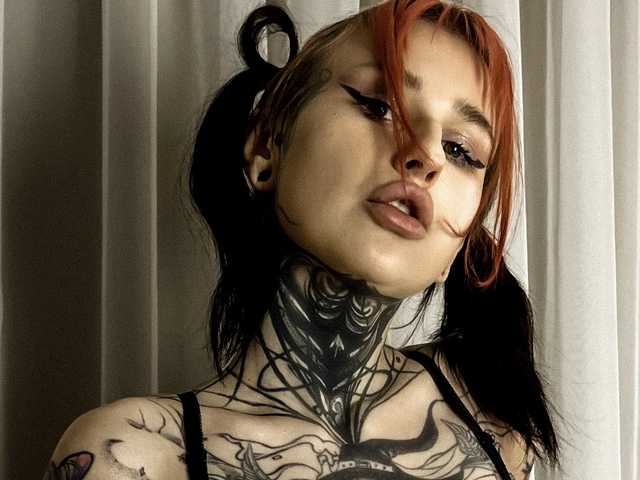 Foto del profilo AlexyLee