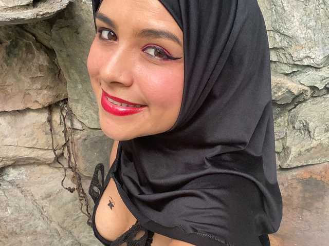 Foto del profilo AliaAsad