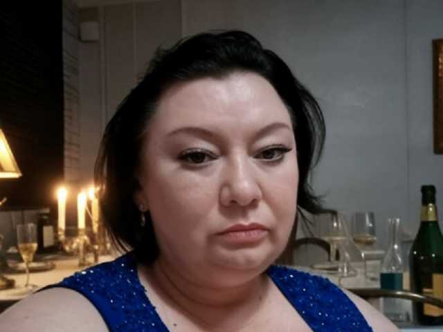 Foto del profilo Alinahott1