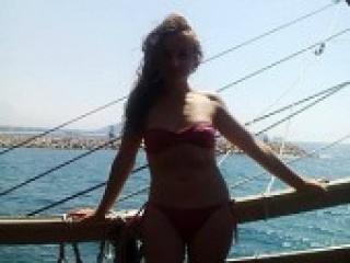 Chat video erotica alinnnn88