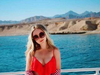 Chat video erotica Aliowl