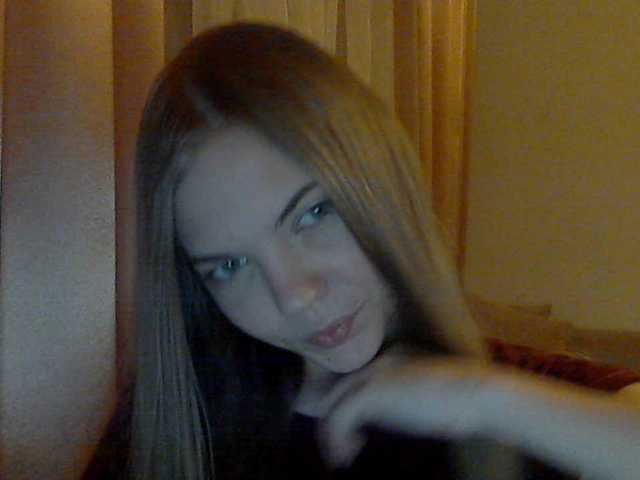 Fotografie alisekss8 Hello boys!) I'm Alice, I'm 24. Subscribe to me and put a heart!) Subscription for tokens!)