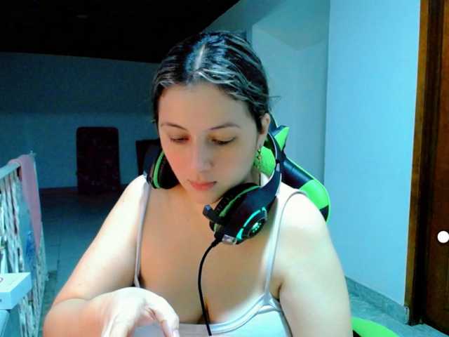 Screenshot di trasmissione allisonbaby