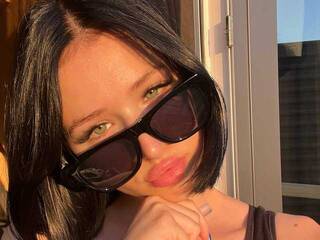 Chat video erotica Ally-nin