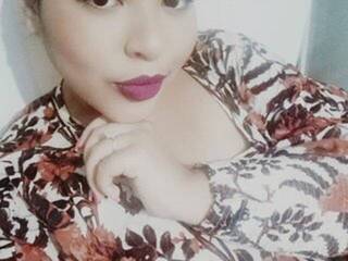 Chat video erotica Amara-Bomb