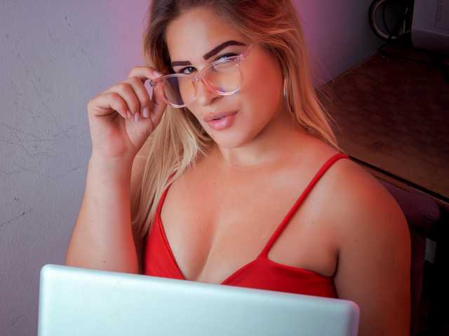 Foto del profilo AmeliaAdams