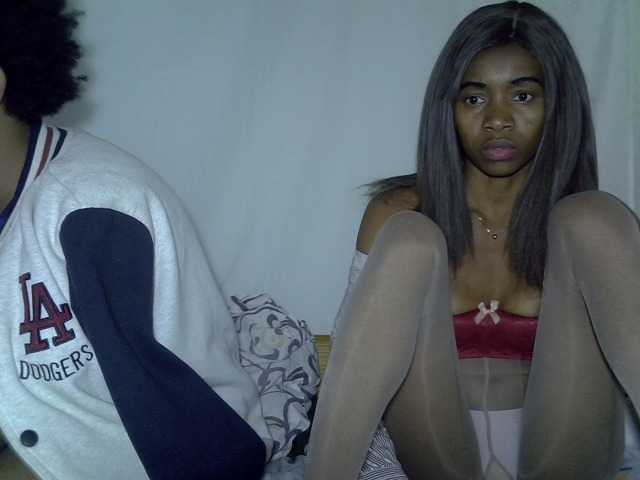 Screenshot di trasmissione AmelieAndJames0919