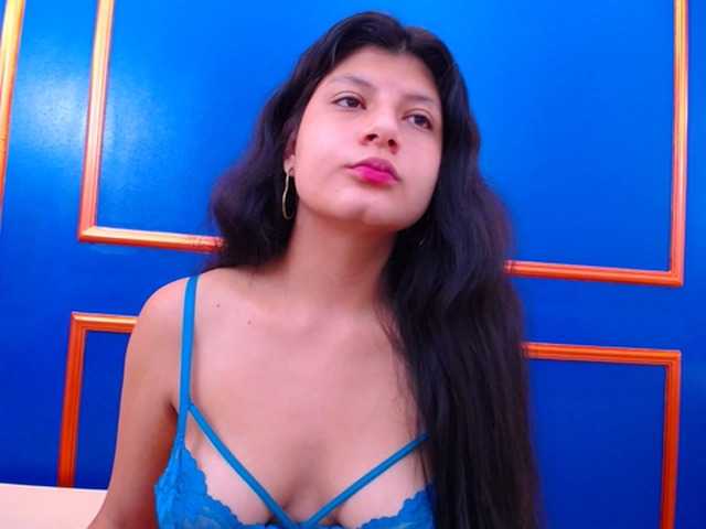 Fotografie AmyLopez Hello Guys, Today I Just Wanna Feel Free to do Whatever Your Wishes are and of Course Become Them True/ Pvt/Pm is Open, Make me Cum at GOAL