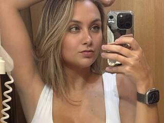 Chat video erotica Andrea-urdream