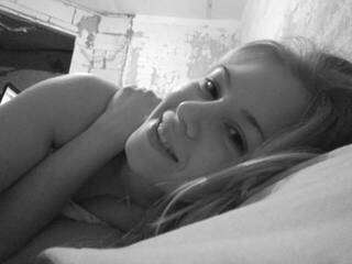 Chat video erotica angelina17