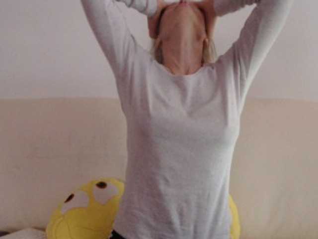 Screenshot di trasmissione Annzhelika