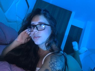 Chat video erotica April-sc