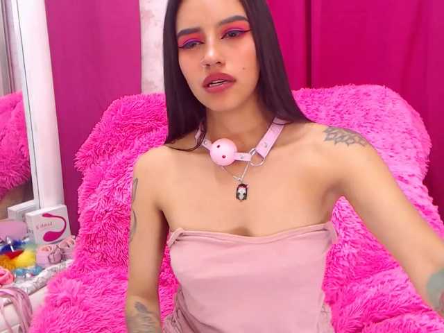 Fotografie ArianaMoreno ♥ Just because today is Friday, I will give you the control of my lush for 10 minutes for 200 tokens ♥ ♥ Just because today is Friday, I will give you the control of my lush for 10 minutes for 200 tokens ♥