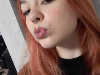 Chat video erotica Ariel-red