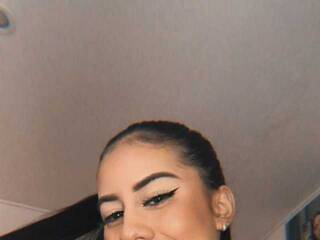 Chat video erotica AriWeet