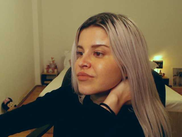 Screenshot di trasmissione AryaJolie