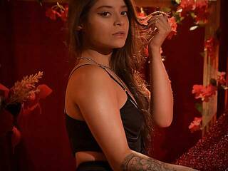 Chat video erotica AryaLovejoy