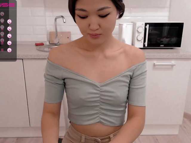 Screenshot di trasmissione AsianMilly