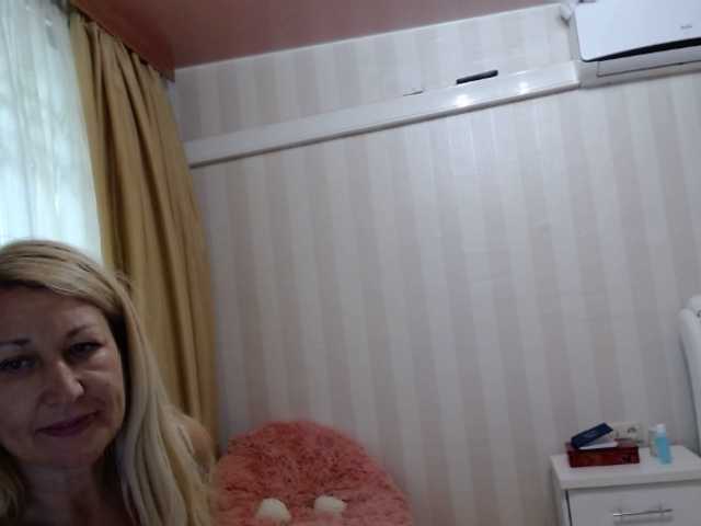 Screenshot di trasmissione AuraKISS