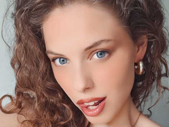 Foto del profilo AyreenMoore