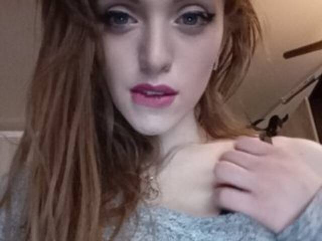 Screenshot di trasmissione b1ToorBoPussy