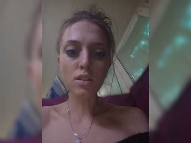 Screenshot di trasmissione b1ToorBoPussy