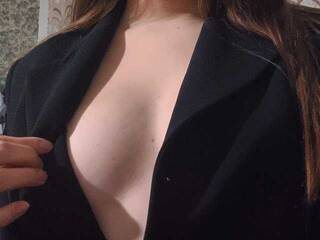 Chat video erotica Babymila069
