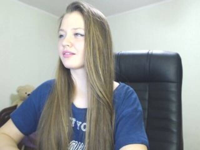 Screenshot di trasmissione _YoungGirl_