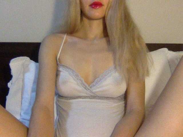 Fotografie barbie-blond #new#hot#blond#cumshow#masturbate#strip