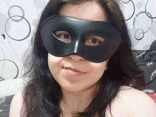 Chat video erotica BatGirl-2