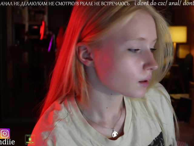 Screenshot di trasmissione Bestblondie