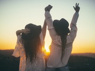 Chat video erotica bestie-moons